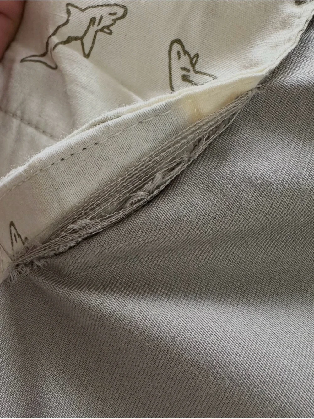 Greg Norman Collection Men’s Khaki Golf Shorts Size 40 Pleated 100% Cotton